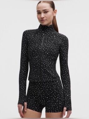 Lululemon NWT Define Cropped Nulu Black Dot Heart Jacket Long Sleeve Size 12